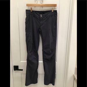 WOMEN’S PRANA HALLE BOOTCUT PANTS/CHARCOAL GREY/ SIZE 4